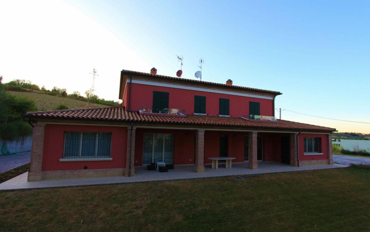 Rinaldi House Bed and Breakfast Torriana Buitenkant foto
