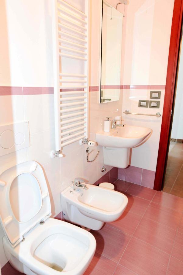 Rinaldi House Bed and Breakfast Torriana Buitenkant foto