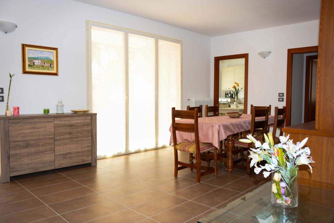 Rinaldi House Bed and Breakfast Torriana Buitenkant foto