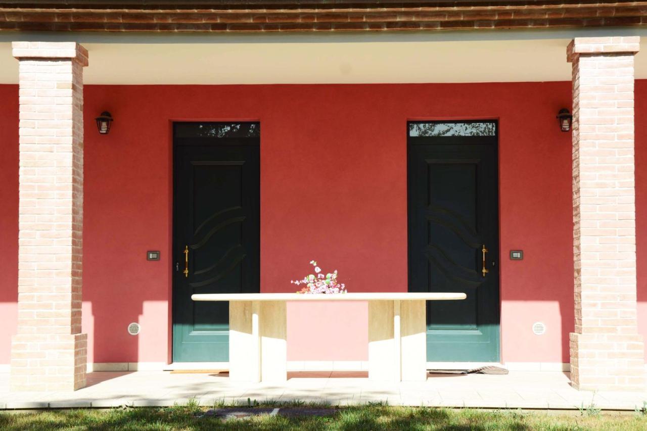 Rinaldi House Bed and Breakfast Torriana Buitenkant foto